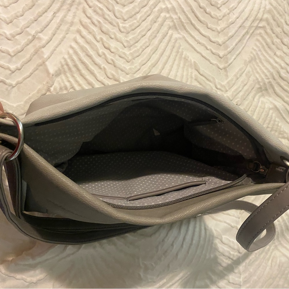 Gray and Brown Crossbody Bag with Adjustable Strap and Striped Design - Picture 4 of 6